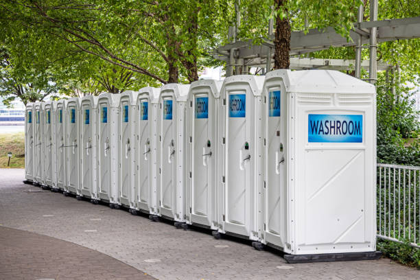 Best Luxury portable toilet rental  in West Rancho Dominguez, CA